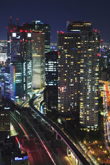 Obraz premium Night View of Skyscrapers in Shiodome