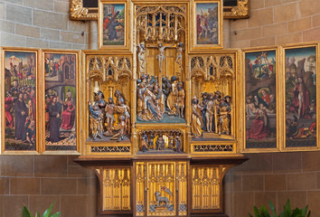 Fototapeta na wymiar Wiedeń - gotycki ołtarz w kościele zakonu krzyżackiego