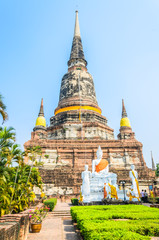 Fototapeta premium Wat Yai Chaimongkol temple in ayutthaya Thailand