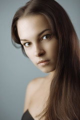 Naklejka premium Brunette beauty