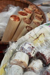 glutinous rice roasted in bamboo
