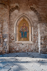 Fototapeta na wymiar Mozaika Matki Boskiej w Taormina