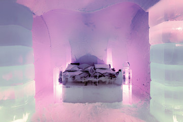 Honeymoon Suite in the Sorrisniva Ice Hotel, Norway - obrazy, fototapety, plakaty
