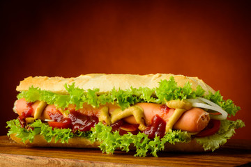 Traditional hot dog