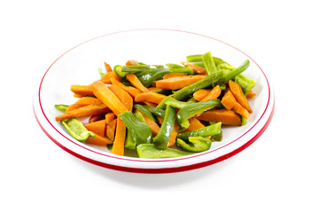 Frisch geschnittene Paprika und Karotten