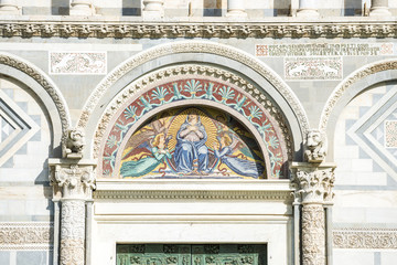 Detail facade cathedral Pisa