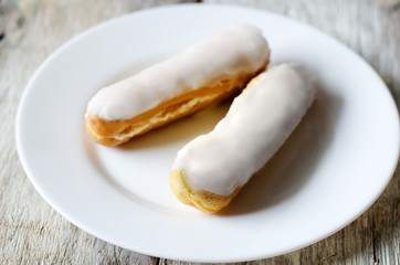 eclairs