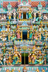 Zelfklevend Fotobehang Hindu temple in Singapore © Luciano Mortula-LGM