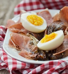 red endive eggs and hamon warm salad
