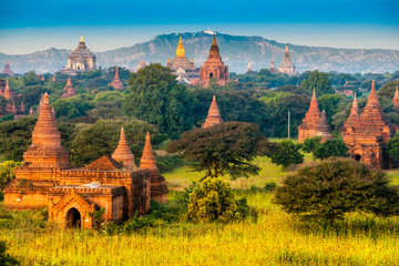 Bagan, Myanmar. - obrazy, fototapety, plakaty