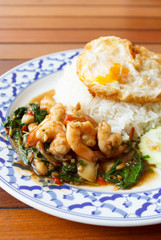 stir fried shrimp in holy basil