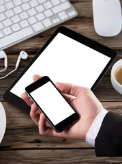 Workspace with tablet and coffee © Lukas Gojda