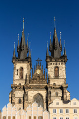 Fototapeta na wymiar Praga Tyn Kościół na Rynku Starego Miasta