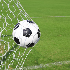 Obraz na płótnie Canvas soccer ball in goal