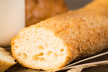 sliced ​​bread with cereals