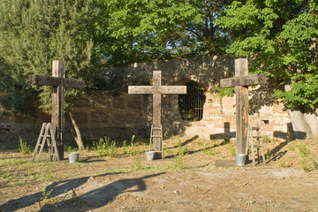 esculturas con cruces 2