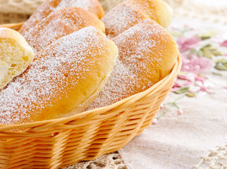 Italian buns with sweet cream