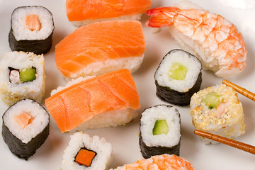 Auswahl an Sushi