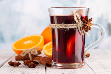 Mulled wine with oranges and spices