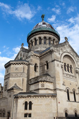 Fototapeta na wymiar the Basilica of Saint-Martin, Tours, France