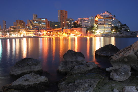 Mar y edificios