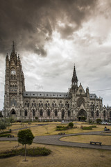 Fototapeta na wymiar Barokowy kościół z Quito