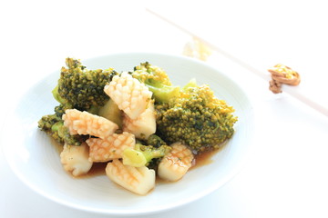 chinese food, squid and broccoli stir fried