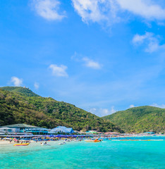 koh larn island tropical beach in pattaya city Thailand