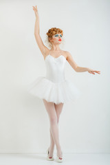 Naklejka premium Portrait of a beautiful girl with fashion makeup - red lips, sty