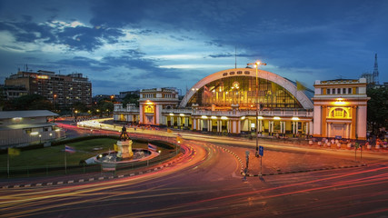 The classic railway station of Thailand (Hua Lamphong twilight i