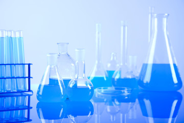Chemical laboratory glassware 