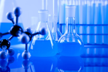 Chemical laboratory glassware 