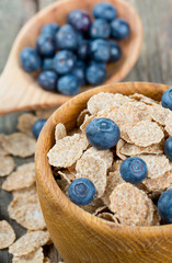 bran flakes and blueberries