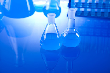 Chemical laboratory glassware 