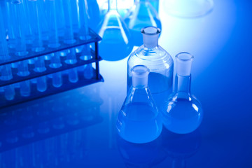 Laboratory glassware