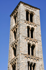 Fototapeta na wymiar Dzwonnica kościoła Sant Climent de Taull, Katalonii (Hiszpania)