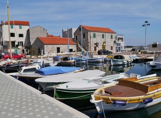 Fototapeta na wymiar Harbor of the village Betina on the island Murter