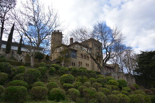 palacio de piedra antiguo en Laguardia, Espa&ntilde;a