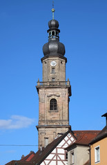 Fototapeta na wymiar Stary kościół miasto w Erlangen