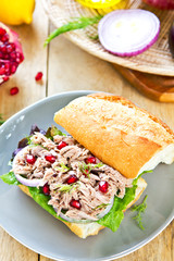 Tuna sandwich