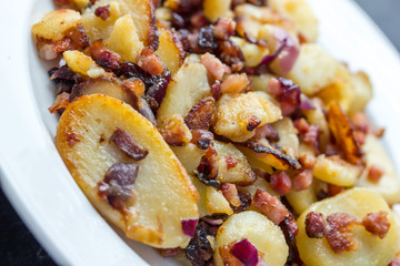 fried potatoes