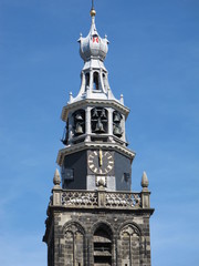 Fototapeta na wymiar Kirchturm der Janskerk in Gouda(Holland)