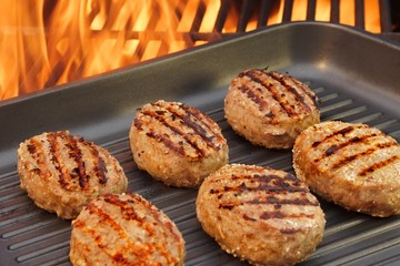 Burger put on the grill pan XXXL