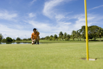 Obraz premium Japanese male golfer