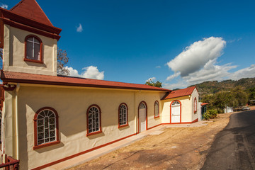 Dorflirche in Costa Rica
