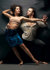 Couple dancing contemporary