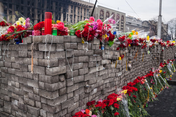 Flowers in memory of murdered on Euromaidan