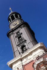 Fototapeta na wymiar Sankt Michaelis Church Hamburg