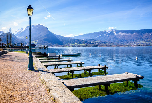 Lac d'Annecy rive est