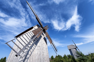 Old windmill - 62036178